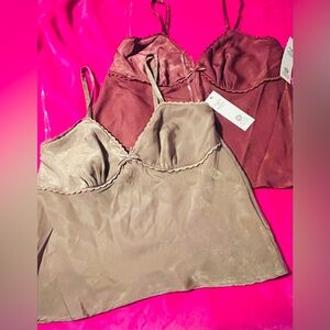 NWT Women’s Satin Cami Top w/Lace Trim (Medium) X2